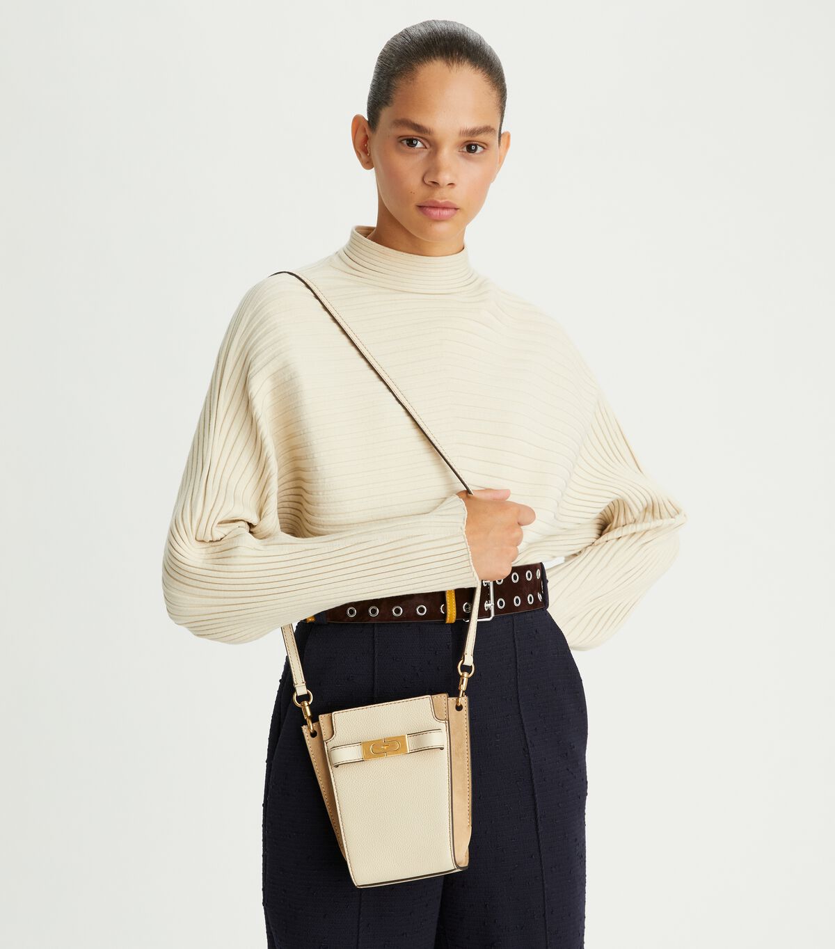 Bolso Satchel Tory Burch Petite Lee Radziwill Pebbled Mujer Beige | OUTLETS-74951809